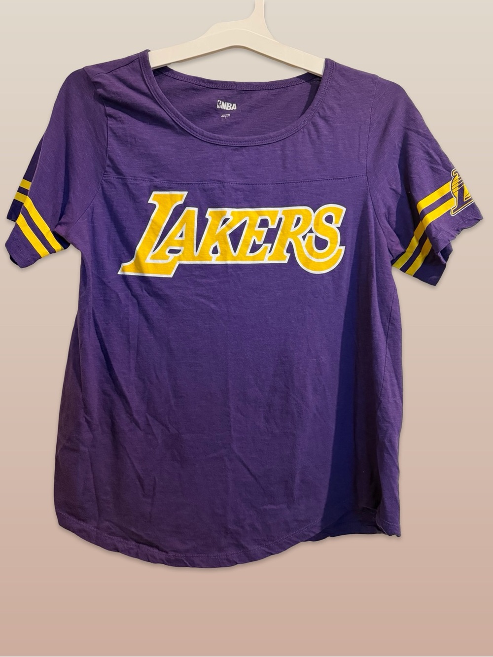 NBA ๐๐ Los Angeles Lakers NBA Purple & Gold T-Shirt Womenโs Sz Large